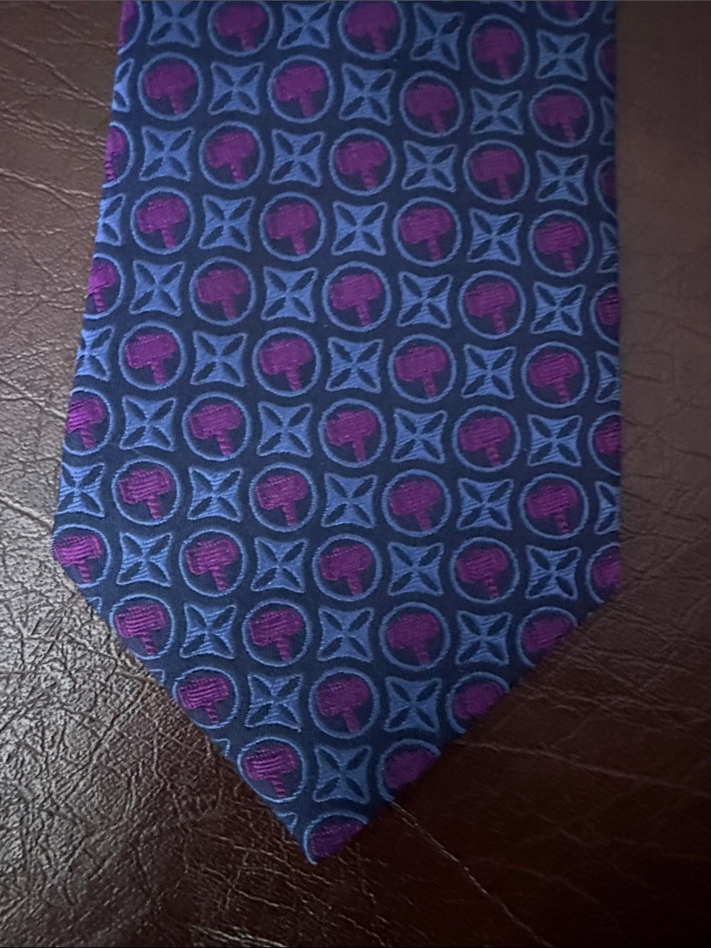Marvel Thor Silk Geometric Pattern Men's Tie Blue & Pink